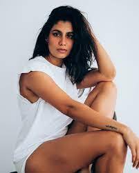 Shreya Dhanwanthary Shreya Dhanwanthary